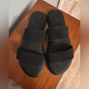 Sanuk Double Strap Fabric Sandal, Memory Yoga Mat Foam Sole, All Black, Size 7